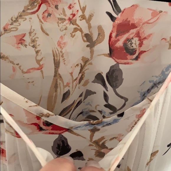 Two piece floral blouse - Picture 5 of 7